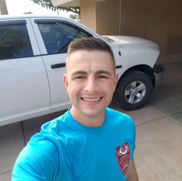 Meet your Posher, Jeff - Picture 1 of 1